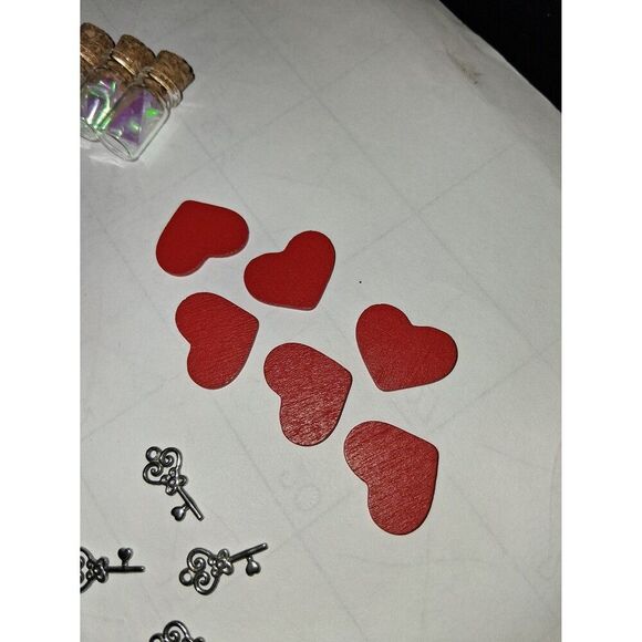 Mini Crafts & Project Supplies Hearts Keys Flowers Compass Glass Jar - Picture 6 of 8